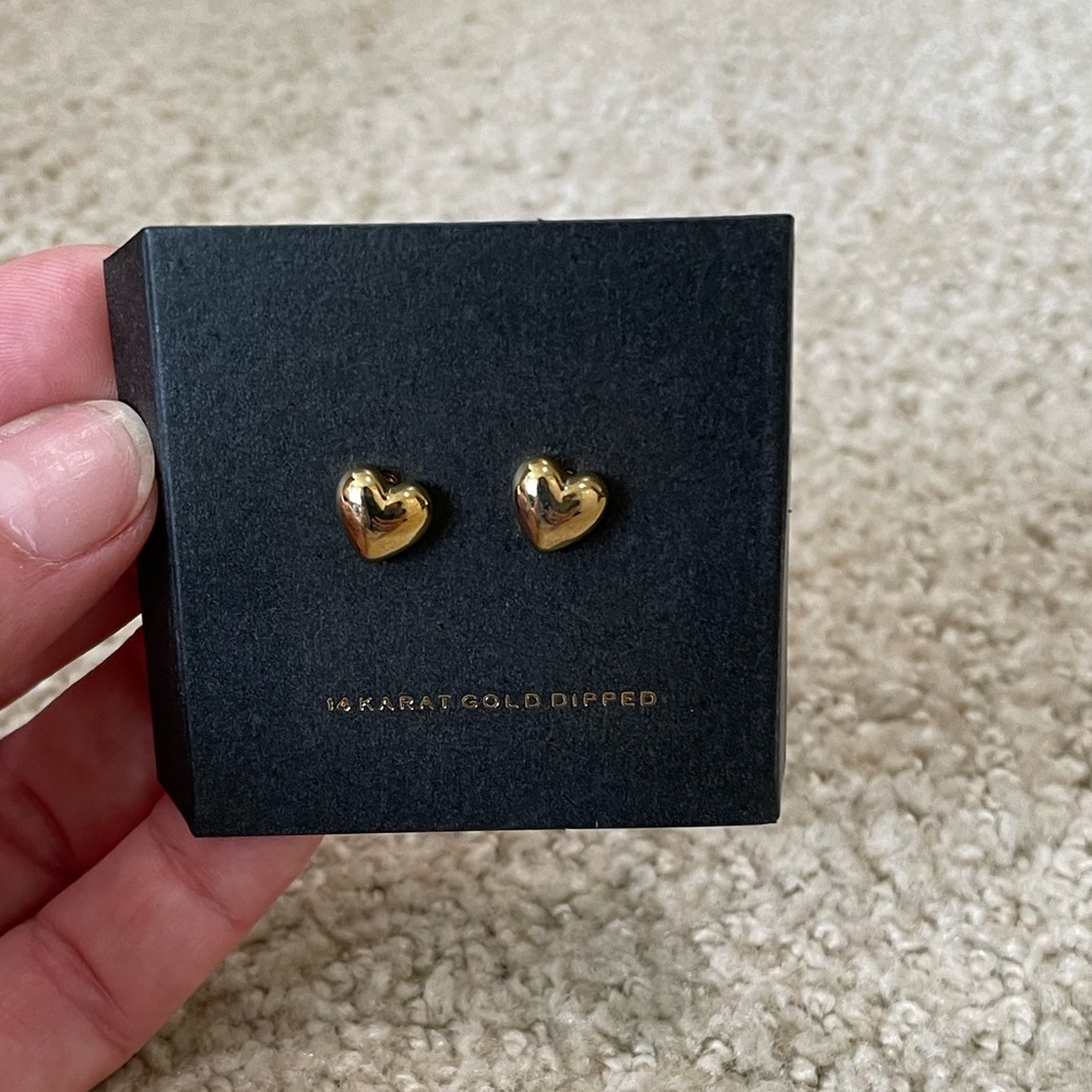 heart shaped earrings